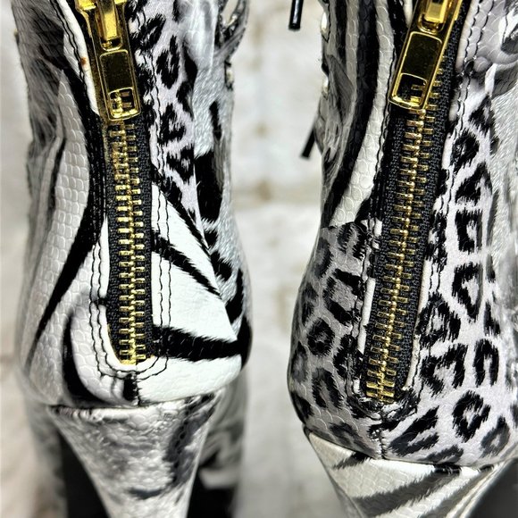 Privileged Platform Ankle Boots Animal Mag Print Lug Sole - Picture 13 of 15